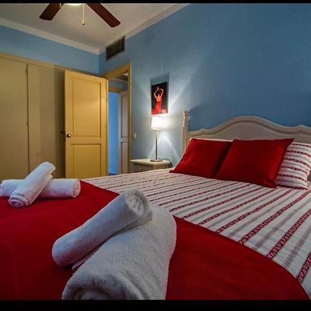Apartamento En Un Dormitorio En Plaza Alfaro Sevilha Exterior foto